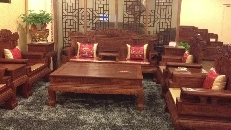 广州红木家具选购攻略:打造您梦想中的温馨空间